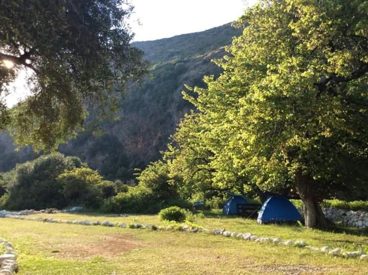 Gjipe Eco Campground Vuno 外观 照片